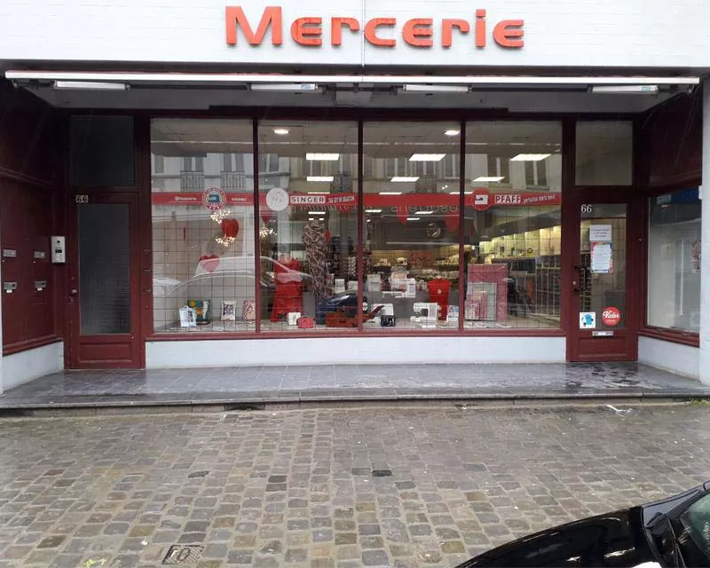 Photo : Le Fil de  MaRoBe, Broderie, Mercerie & Machines à coudre à Tournai