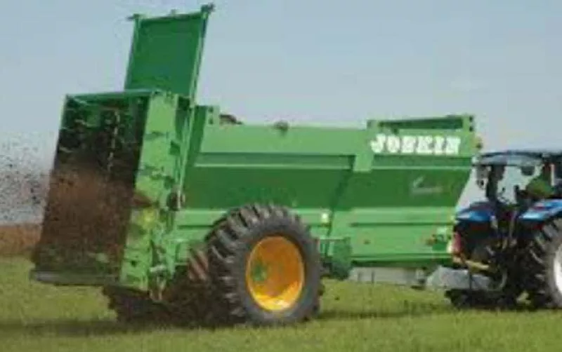 Photo : Louis Jean-Pierre, Entreprise de Travaux Agricoles & Bétails à Libramont