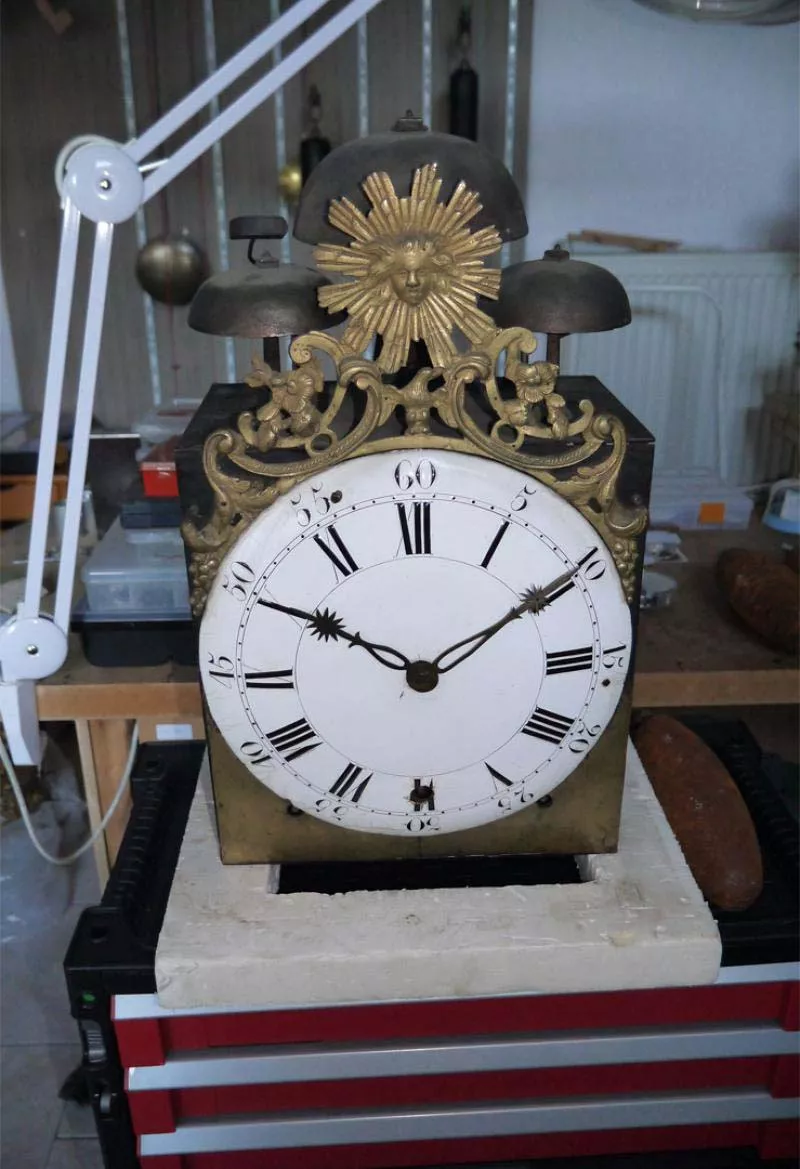 Photo : Art - Temps, Artisan Horloger à Braives, Wasseiges, Burdinne & entités