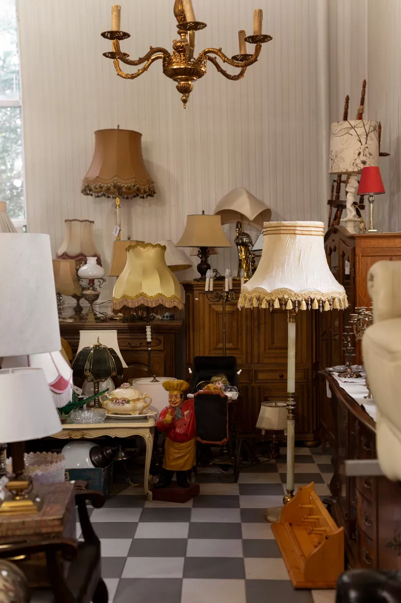 Photo : Evènement de Baileux Asbl, Antiquités-Brocanteurs & Vide-maisons à Couvin
