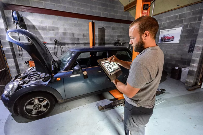 Photo : Garage Focroul, Autos – Garages & Concess à La Bruyère