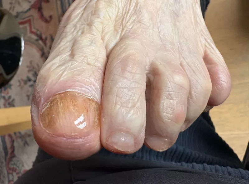 Photo : Basseilles Christophe, Pédicure médicale à Andenne
