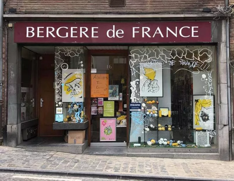 Photo : Bergère de France – La Boite à Pelotes, Laines & fils à tricoter à Namur