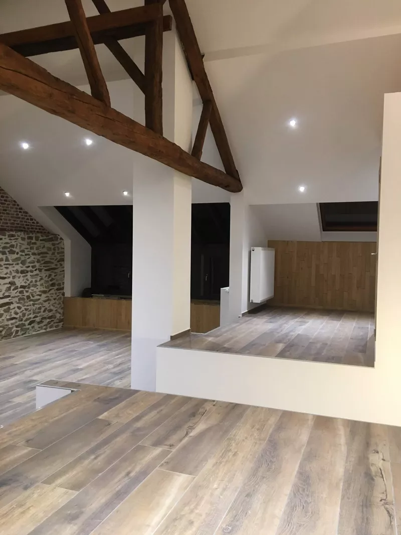 Photo : NT Carrelage, Carrelages-Carreleurs & Mosaïstes à Couvin
