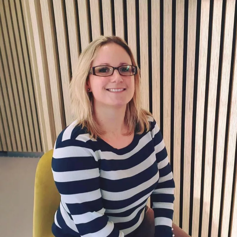 Photo : Emmanuelle Coulon, Diététicienne à Libramont, Saint-Hubert & entités