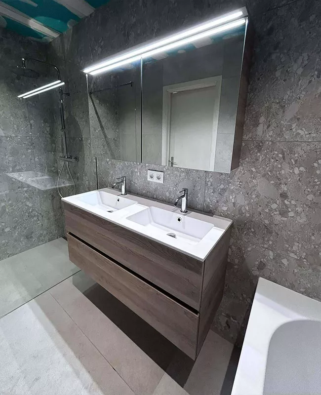 Photo : Ets Dethioux Nicolas, Aménagement de salle de bains à Chaumont-Gistoux