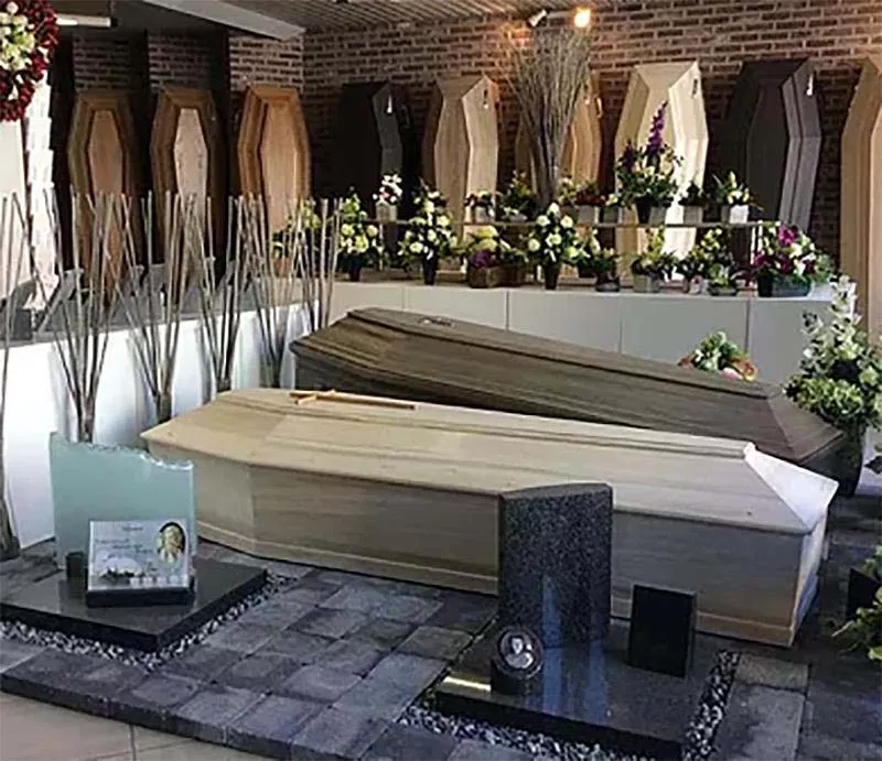 Photo : Funérailles Duvinage, Pompes funèbres à Celles