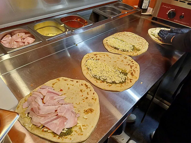 Photo : Gadi Piadine, Organisation d’événements à Hannut, Lincent & entités