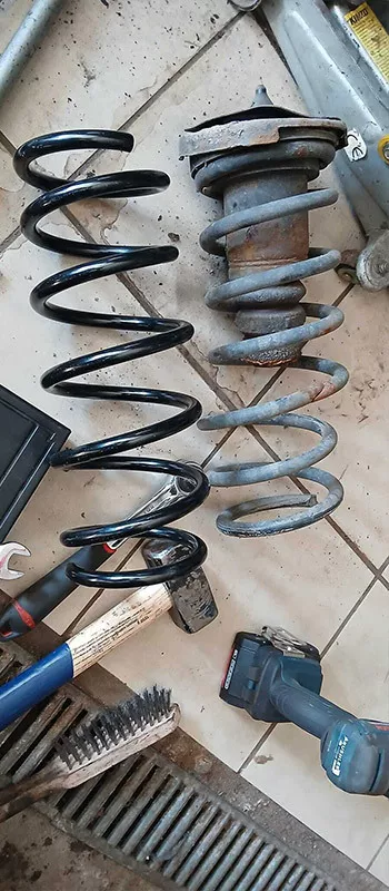 Photo : Garage Bertrand.F, Autos - Garages & Concess à Habay, Etalle & entités