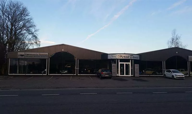Photo : Garage – Carrosserie Hennon, Autos – carrosserie à Bouillon
