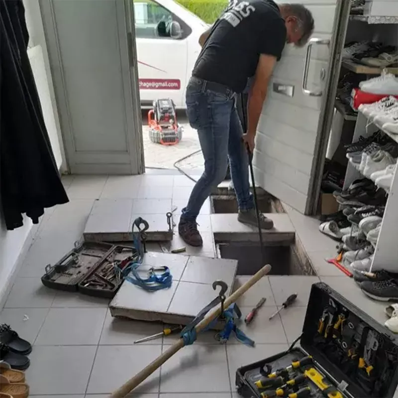 Photo : JSS Débouchage d'égouts et de canalisations, Débouchage d'Egouts et de canalisations à Liège