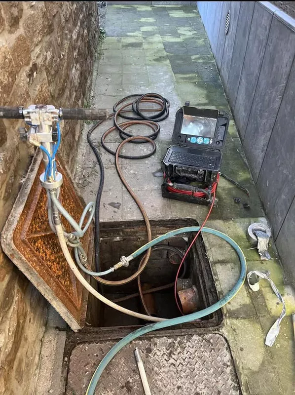 Photo : JSS Débouchage d'égouts et de canalisations, Débouchage d'Egouts et de canalisations à Liège