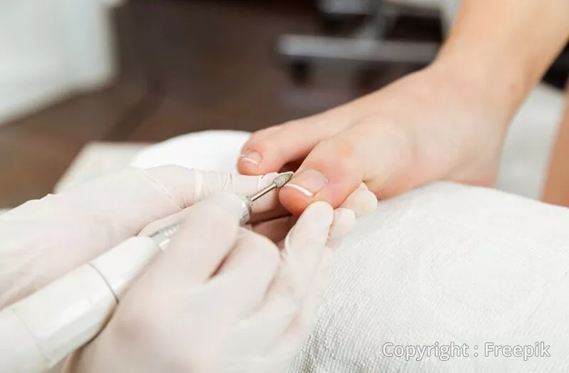 Photo : Laetitia Delhaise, Pédicure médicale à Ohey, Gesves & entités