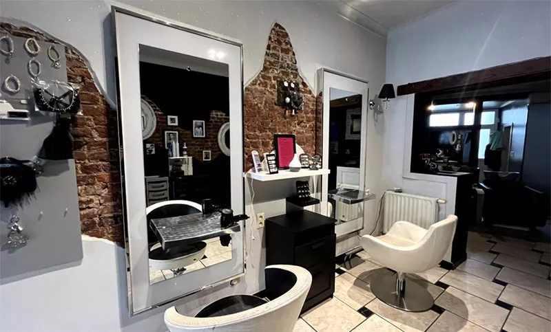 Photo : Loris Carlaire, Salons de Coiffure à Sambreville
