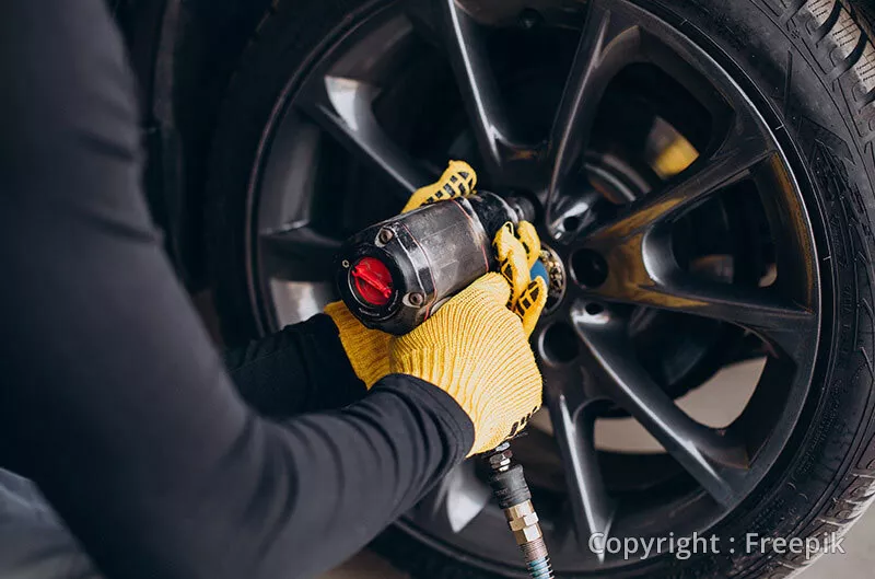 Photo : Luc Georges, Pneus - Jantes & Amortisseurs à Wellin