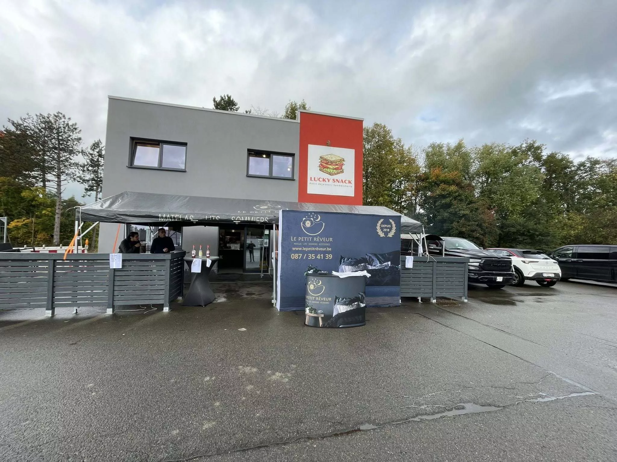 Photo : Lucky Snack, Sandwicheries à Dison