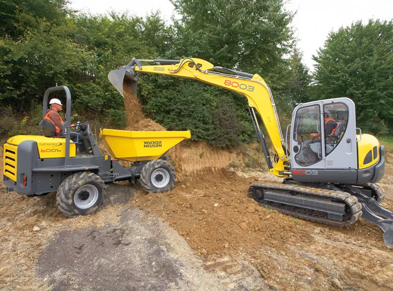 Photo : CJL Services, Machines - Outils à Bertrix