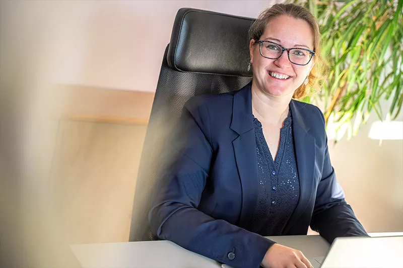 Photo : Nadine Weykmans, Services aux entreprises & Secrétariat à Waremme, Berloz, Remicourt & entités