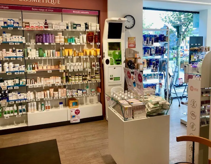 Photo : Pharmacie la Collégiale, Pharmacies à Nivelles & entités