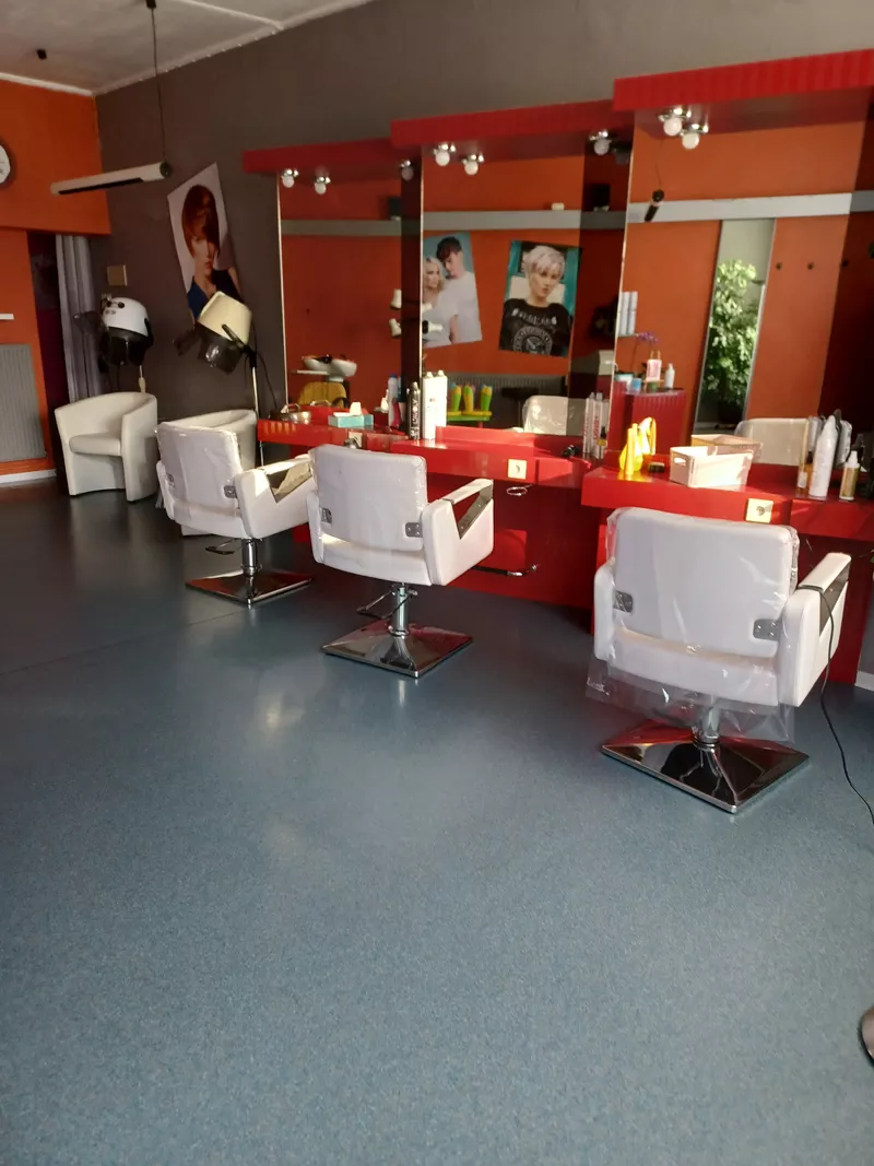 Photo : Aux Ciseaux d’Or, Salon de Coiffure à Hannut, Lincent & entités
