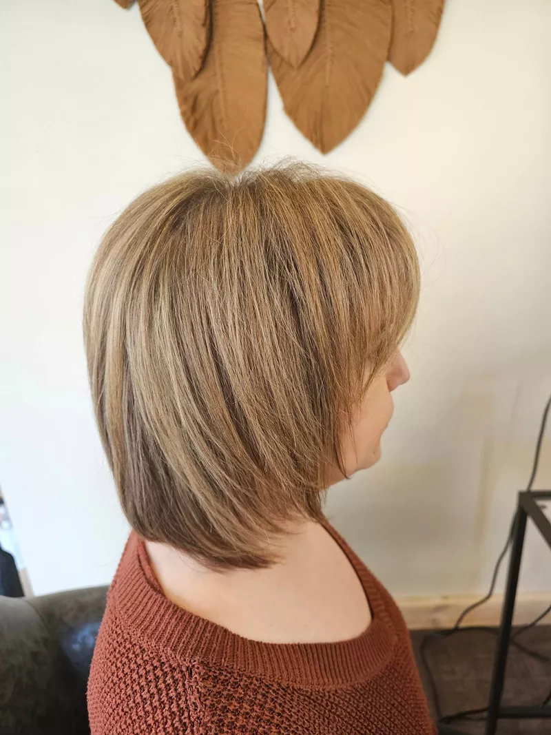 Photo : Meigane Laurent, Salons de Coiffure à Beauraing