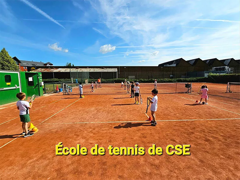 Photo : École de Tennis, Sports - Clubs - Fitness & Centres sportifs à Court-Saint-Étienne
