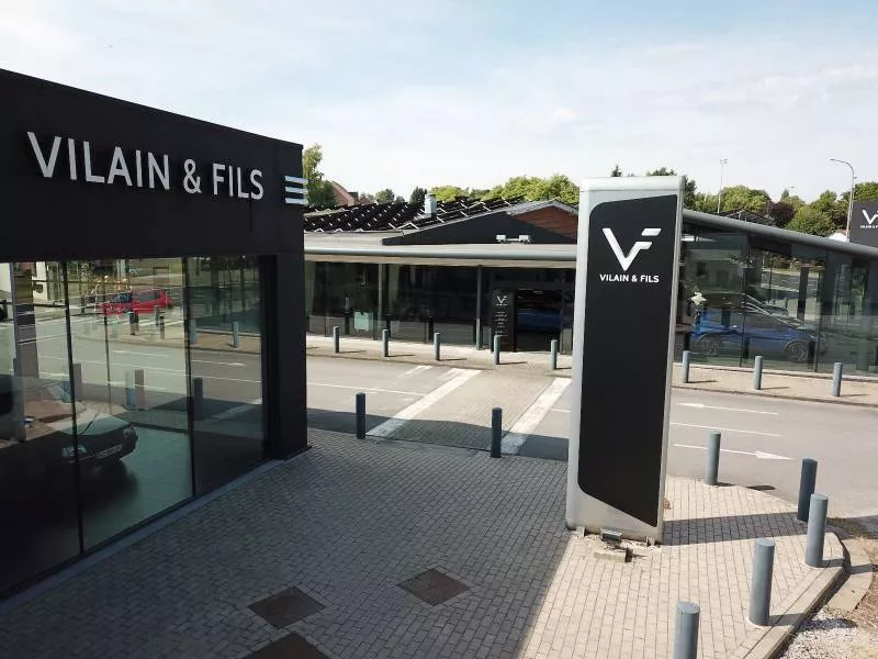 Photo : Vilain & Fils, Autos-Garages & Concess à Chimay